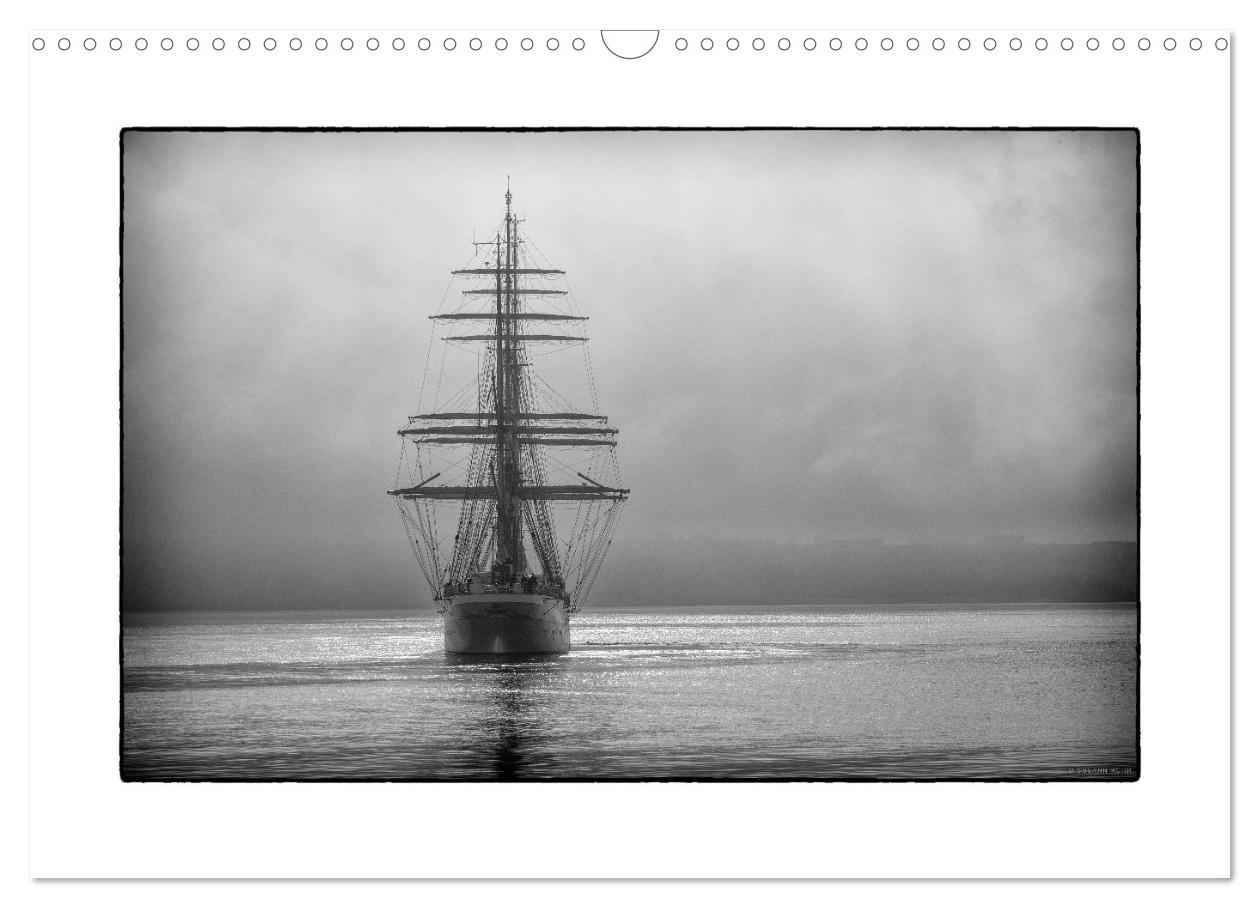 Gorch Fock - Monochrom und zeitlos
