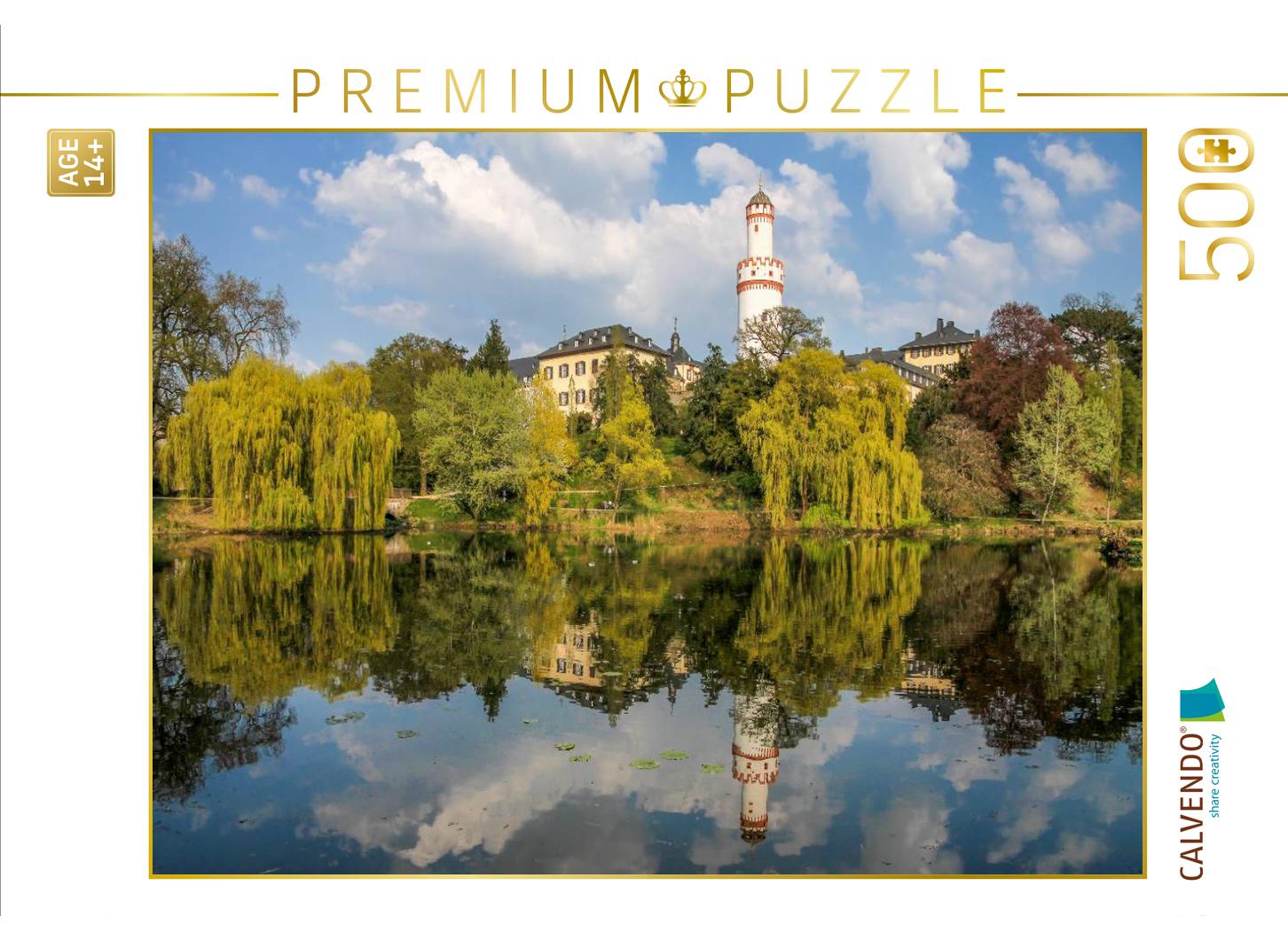 Schlosspark und weißer Turm in Bad Homburg