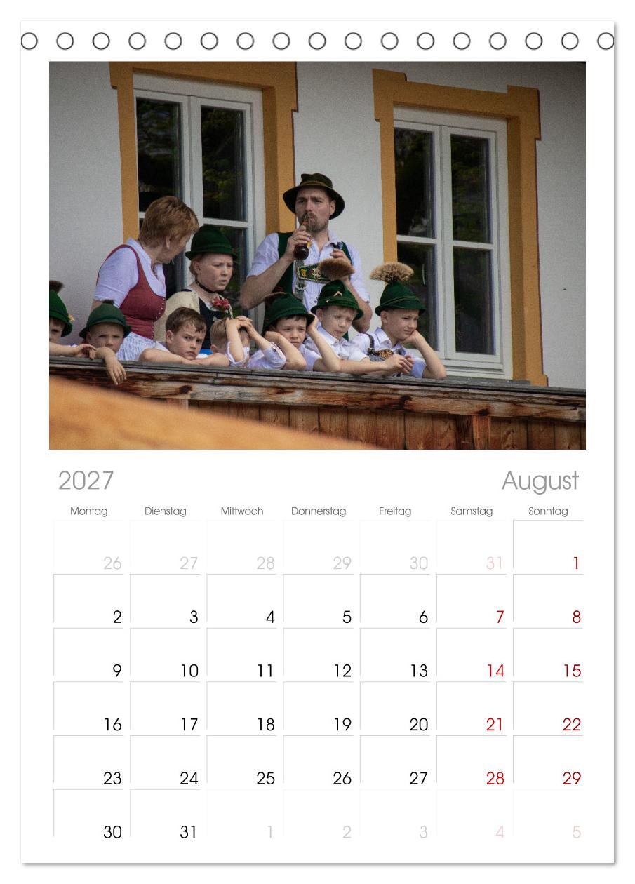 Maibaum aufstellen